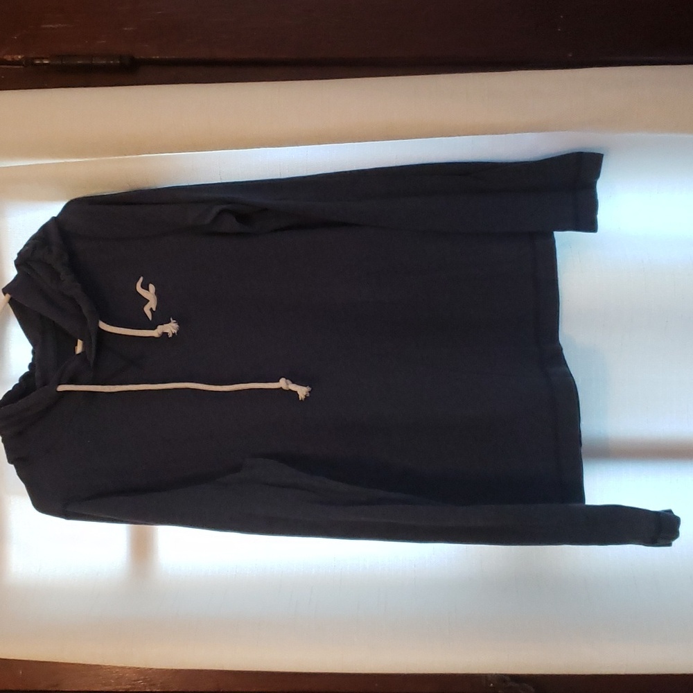 Hollister navy blue hoodie size medium condition almost new